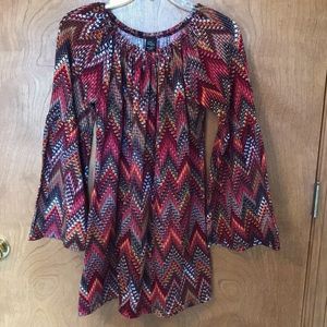 🍀 Win Win Tunic (L-XL)